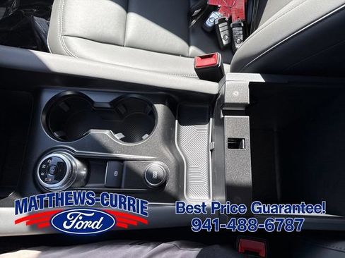 New 2026 Ford Explorer Active w/ Active Comfort Package RWD image 21