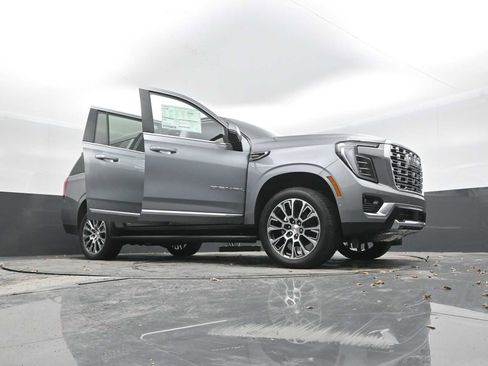 New 2026 GMC Yukon XL Denali w/ Sun & Power Step Package image 47