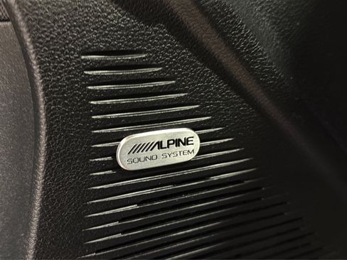 Used 2019 Dodge Challenger R/T Scat Pack RWD image 17