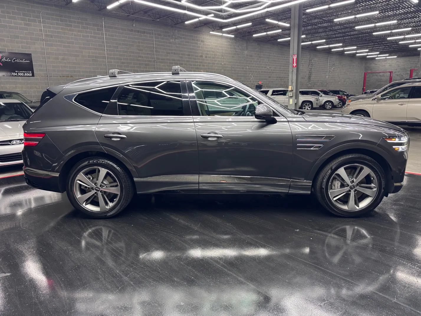 Used 2023 Genesis GV80 2.5T w/ Advanced Package AWD/4WD image 2