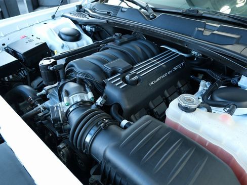 Used 2022 Dodge Challenger R/T Scat Pack image 33