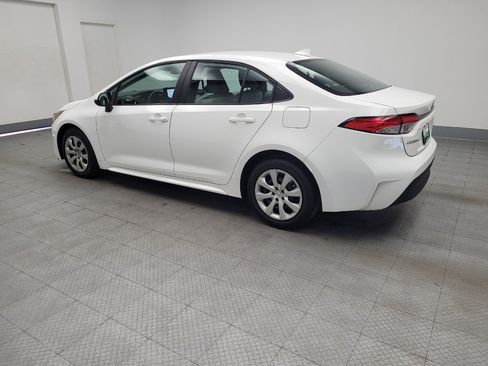 Used 2023 Toyota Corolla LE FWD image 3