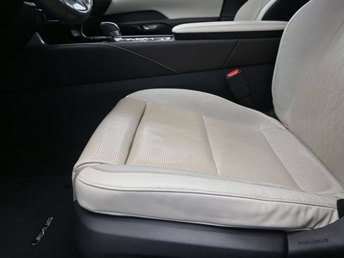 Certified 2023 Lexus RX 350 FWD w/ Accessory Package (Z1) image 13