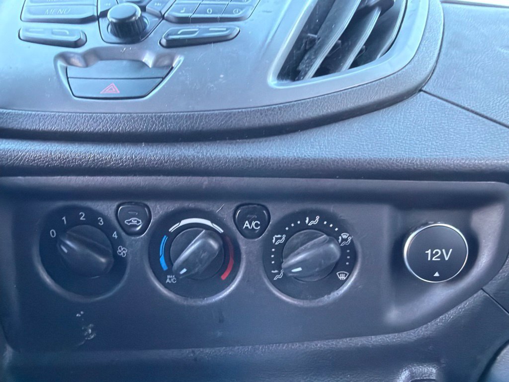 Used 2019 Ford Transit 350 XLT RWD image 23
