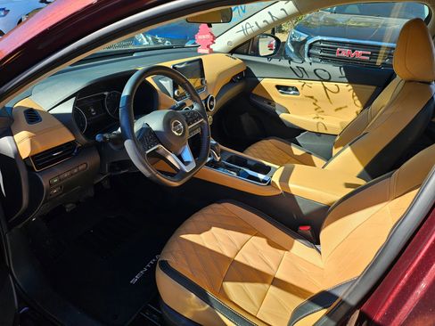 Used 2021 Nissan Sentra SV w/ SV Premium Package image 10