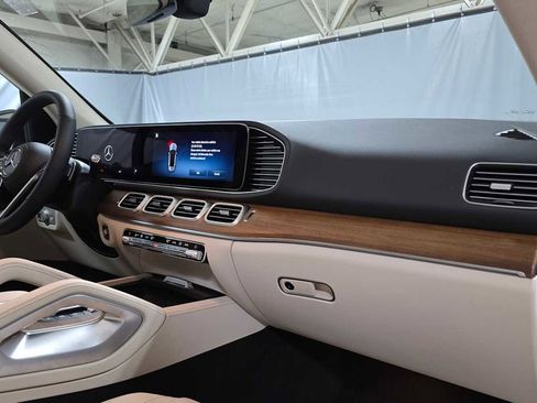 New 2026 Mercedes-Benz GLE 450 4MATIC image 12
