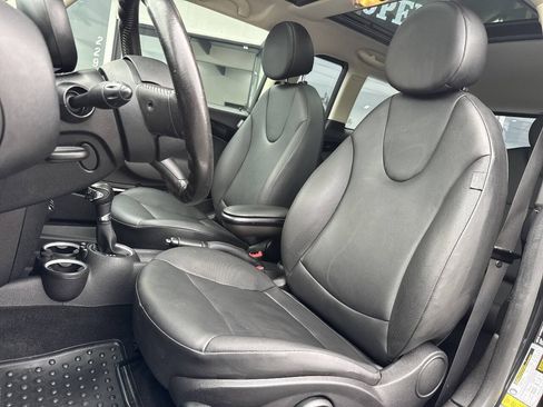 Used 2013 MINI Cooper Clubman FWD image 24