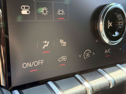 Used 2026 GMC Terrain Elevation w/ Black Edition FWD image 38