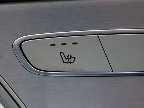 Used 2018 Mercedes-Benz C 300 4MATIC Coupe w/ Multimedia Package image 31