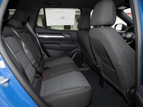 Used 2025 GMC Terrain Elevation image 30