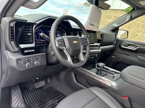 New 2026 Chevrolet Silverado 1500 LTZ w/ Technology Package AWD/4WD image 14