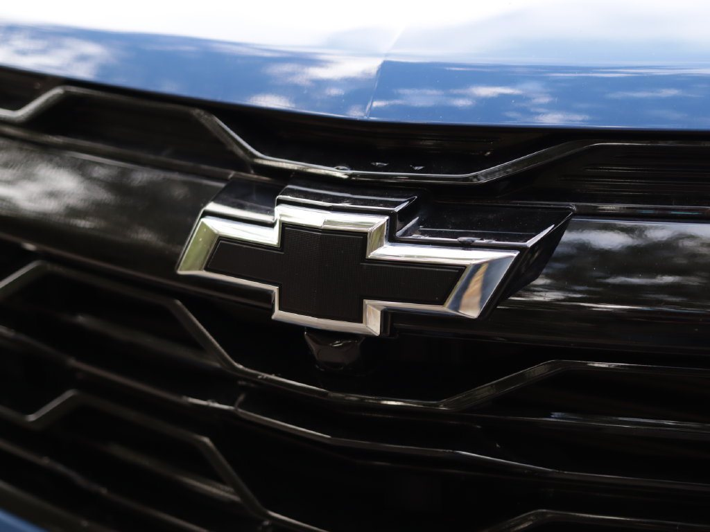 Used 2025 Chevrolet Equinox RS AWD/4WD image 34