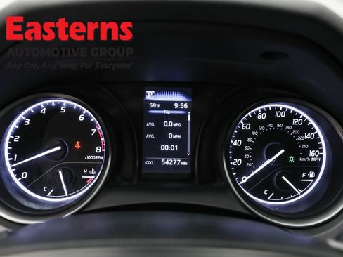 Used 2023 Toyota Camry SE FWD image 18