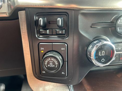 Used 2021 Ford F150 King Ranch w/ Equipment Group 601A High AWD/4WD image 35