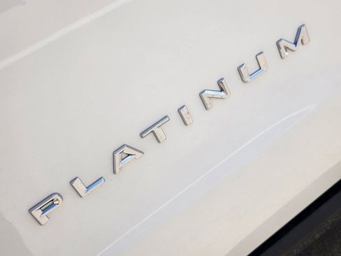 New 2026 Ford Expedition Platinum AWD/4WD image 8