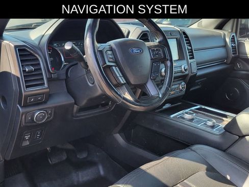 Used 2018 Ford Expedition Limited AWD/4WD image 18
