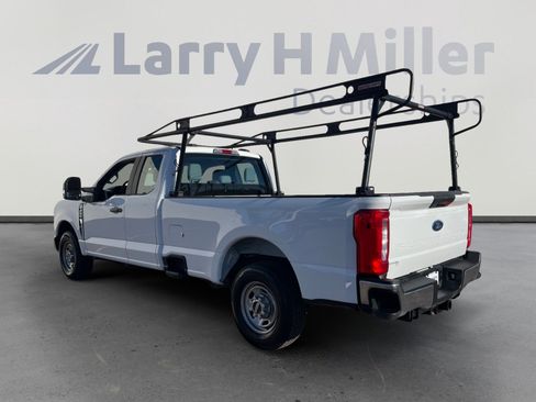 Used 2024 Ford F250 XL w/ XL Chrome Package image 3
