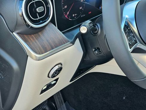 New 2026 Mercedes-Benz GLC 300 4MATIC image 16