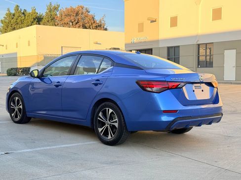 Used 2022 Nissan Sentra SV FWD image 7