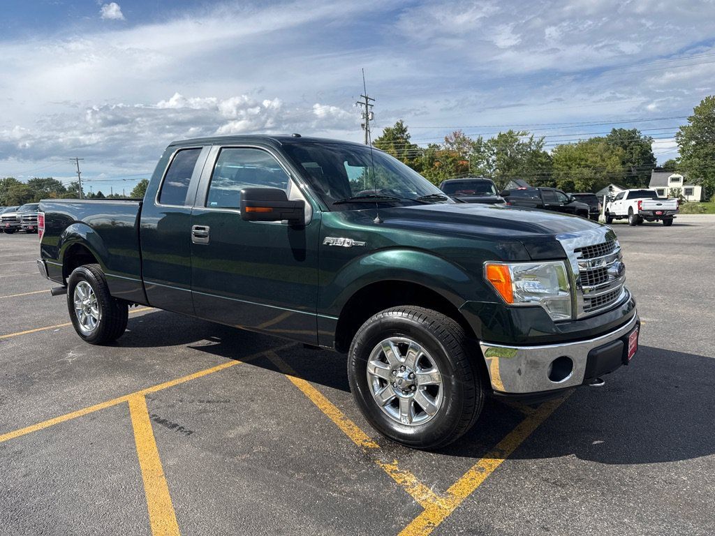 Used 2014 Ford F150 XLT w/ Equipment Group 302A Luxury AWD/4WD image 4