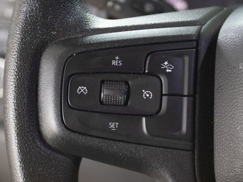 Used 2022 Chevrolet Silverado 1500 Custom image 11