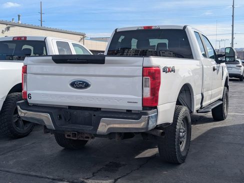 Used 2017 Ford F350 XL image 7