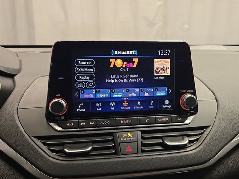 Used 2025 Nissan Altima 2.5 S image 22