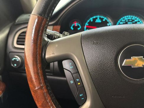 Used 2014 Chevrolet Tahoe LT w/ Luxury Package image 27