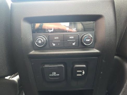 Used 2018 Chevrolet Traverse Premier w/ Redline Edition image 37