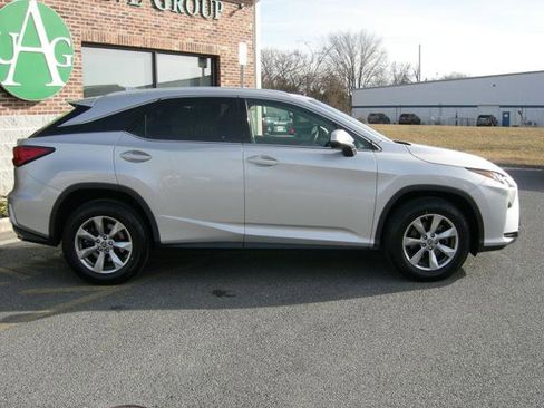 Used 2019 Lexus RX 350 AWD image 3