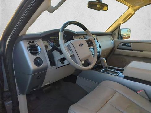 Used 2014 Ford Expedition Limited w/ Equipment Group 301A image 11