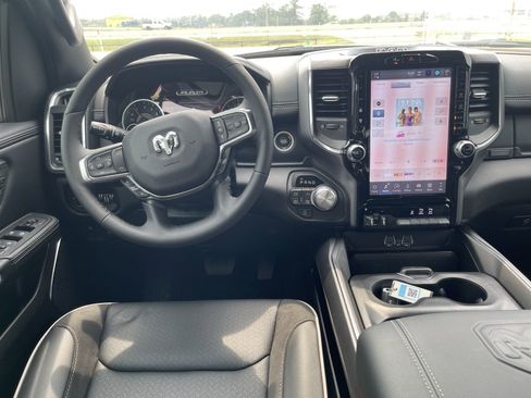 Used 2025 RAM 1500 Laramie w/ Laramie Southwest Edition image 17