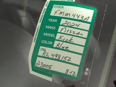 Used 2024 Nissan Kicks SV FWD image 28