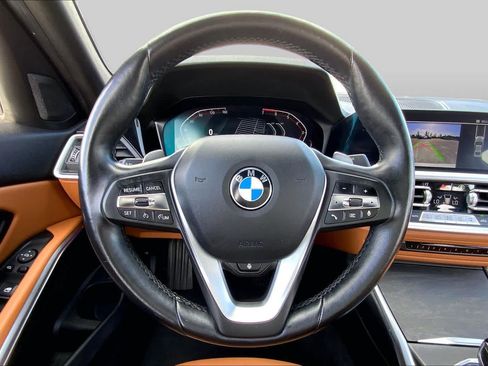 Used 2022 BMW 330i Sedan w/ Premium Package 2 RWD image 6
