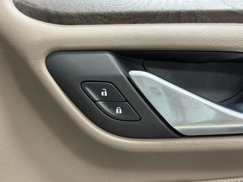 Used 2021 GMC Yukon Denali w/ LPO, Illumination Package image 23