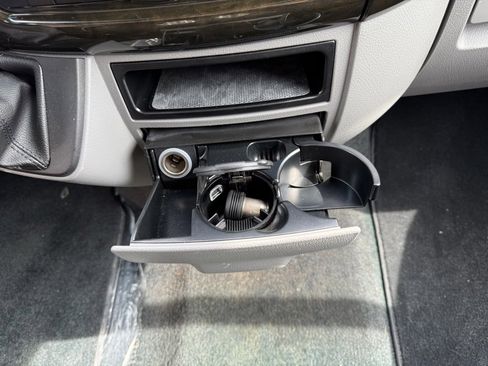 Used 2016 Mercedes-Benz Sprinter 3500 image 27