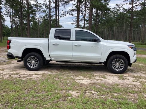 New 2026 Chevrolet Colorado LT w/ LT Convenience Package RWD image 6