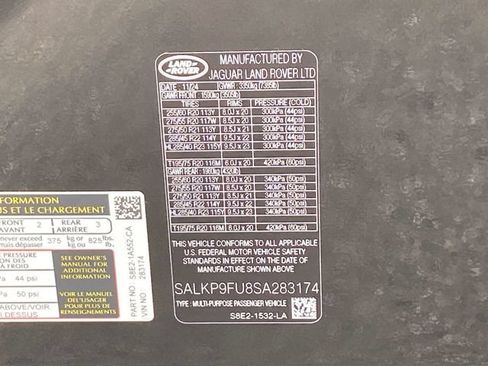 Used 2025 Land Rover Range Rover SE AWD/4WD image 35