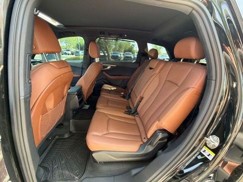 Used 2024 Audi Q7 2.0T Premium Plus AWD/4WD image 8