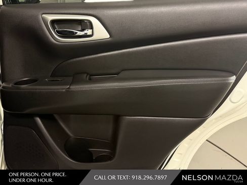 Used 2018 Nissan Pathfinder S FWD image 39