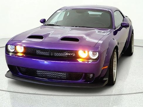 Used 2019 Dodge Challenger SRT Hellcat Redeye RWD image 3