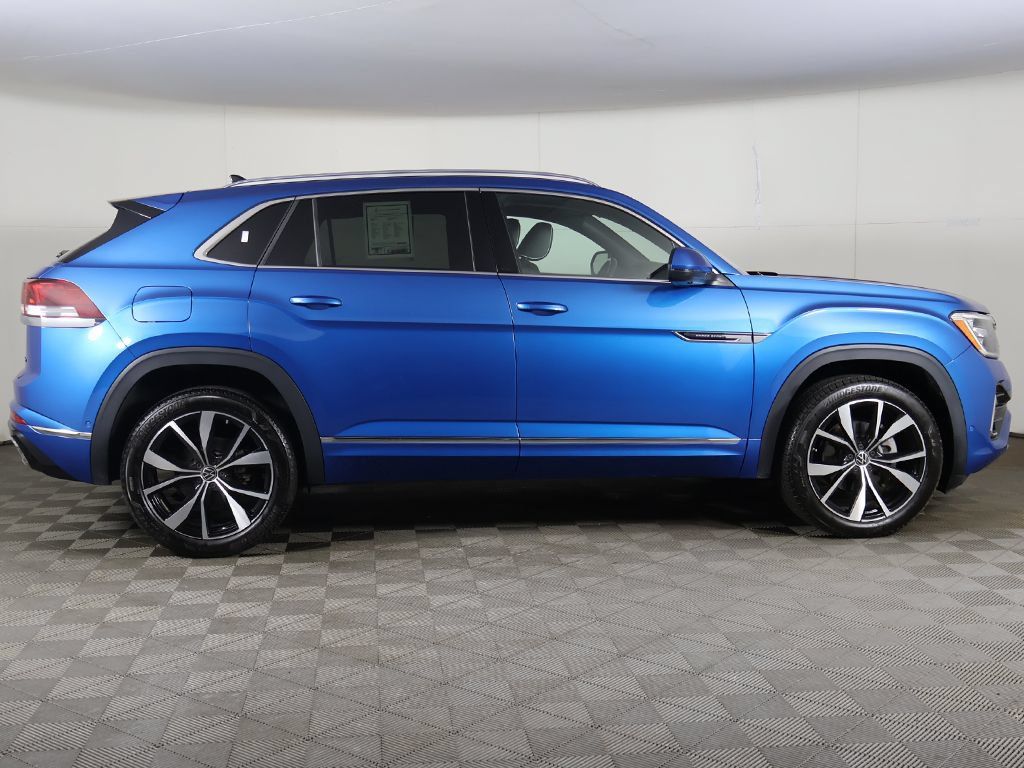 Used 2024 Volkswagen Atlas Cross Sport SEL Premium R-Line AWD/4WD image 19