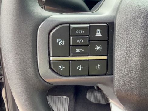 Used 2025 Ford F150 Lariat w/ Equipment Group 502A High AWD/4WD image 18