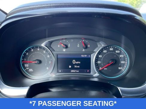 Used 2023 Chevrolet Traverse LT FWD image 13