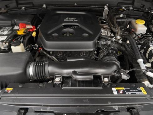 Certified 2021 Jeep Wrangler Unlimited Sport image 49