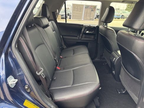 Used 2021 Toyota 4Runner Venture image 11