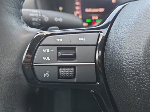Used 2025 Honda Accord Touring image 23