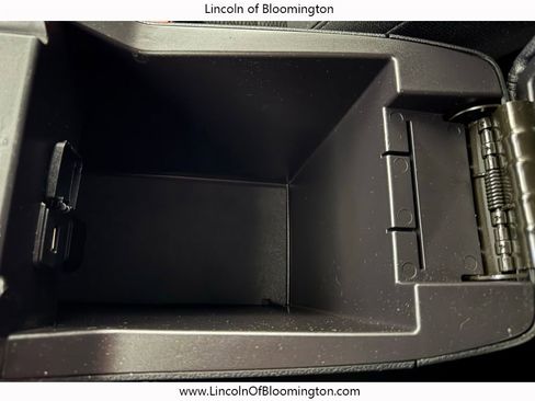 Used 2019 Ford Explorer XLT w/ Equipment Group 201A image 60