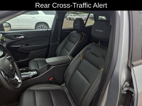 Used 2024 Chevrolet Trax ACTIV w/ Driver Confidence Package FWD image 16