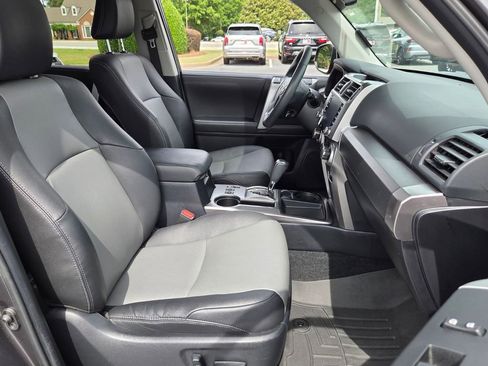 Certified 2022 Toyota 4Runner SR5 Premium w/ Moonroof Package RWD image 15